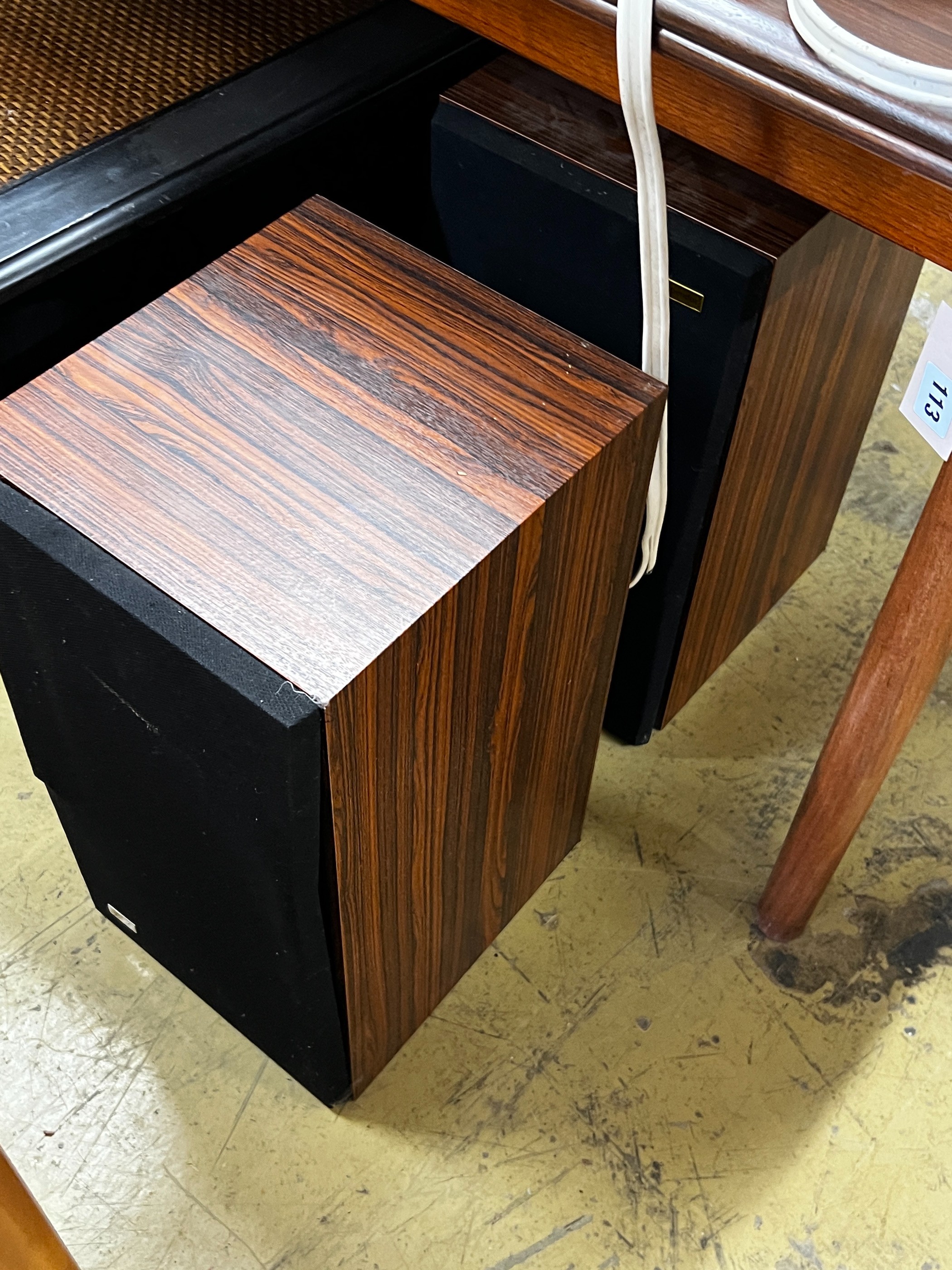 Naim Audio, A Hi Cap Power amplifier, an NAC pre-amplifier and Audio power Amplifier, a pair of Splendor speakers, a pair of Sony SS B4ED speakers an Arcam CD92 player and a QED headphone speaker switch.